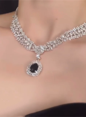 椭圆形水晶吊坠项链女2026款