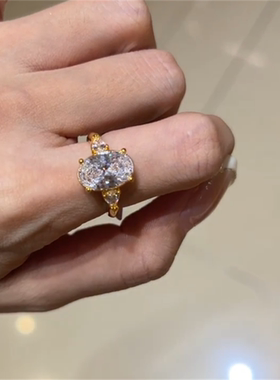 中古爆闪鸽子蛋戒指女款