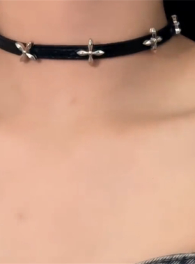 黑色十字架皮项链女款