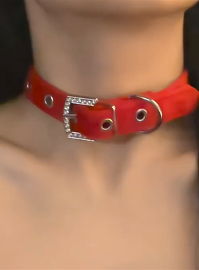 红色丝绒皮带扣choker项圈女