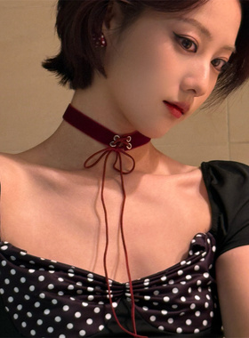 红色丝绒蝴蝶结绑带项链女