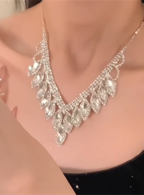 闪钻锆石水滴吊坠choker项链