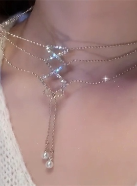 银色蝴蝶结丝珍珠吊坠项链