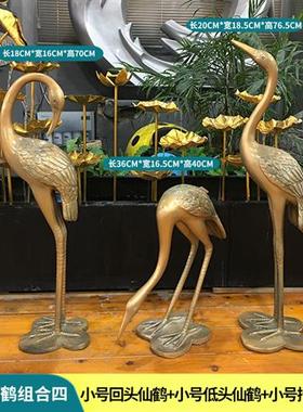 仿铜抽象仙鹤摆件户外玻璃钢园林景观动物装饰庭院水池丹顶鹤雕塑