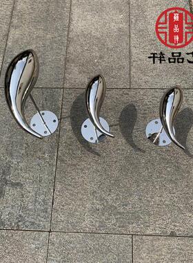 样品屋展示中心水池景观不锈钢抽象创意鱼群雕塑户外金属镜面小鱼