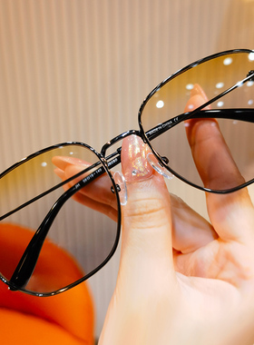 大框墨镜BULLEDESAVON防紫外线