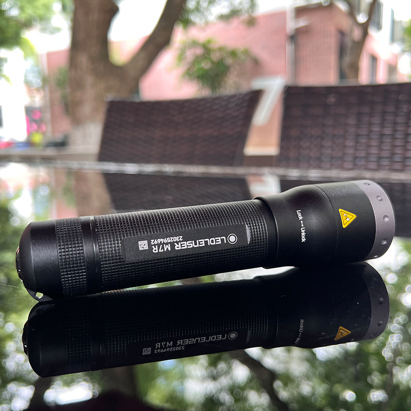 LEDLENSER/莱德雷神M7R户外强光战术手电筒家用便携充电LED远射灯