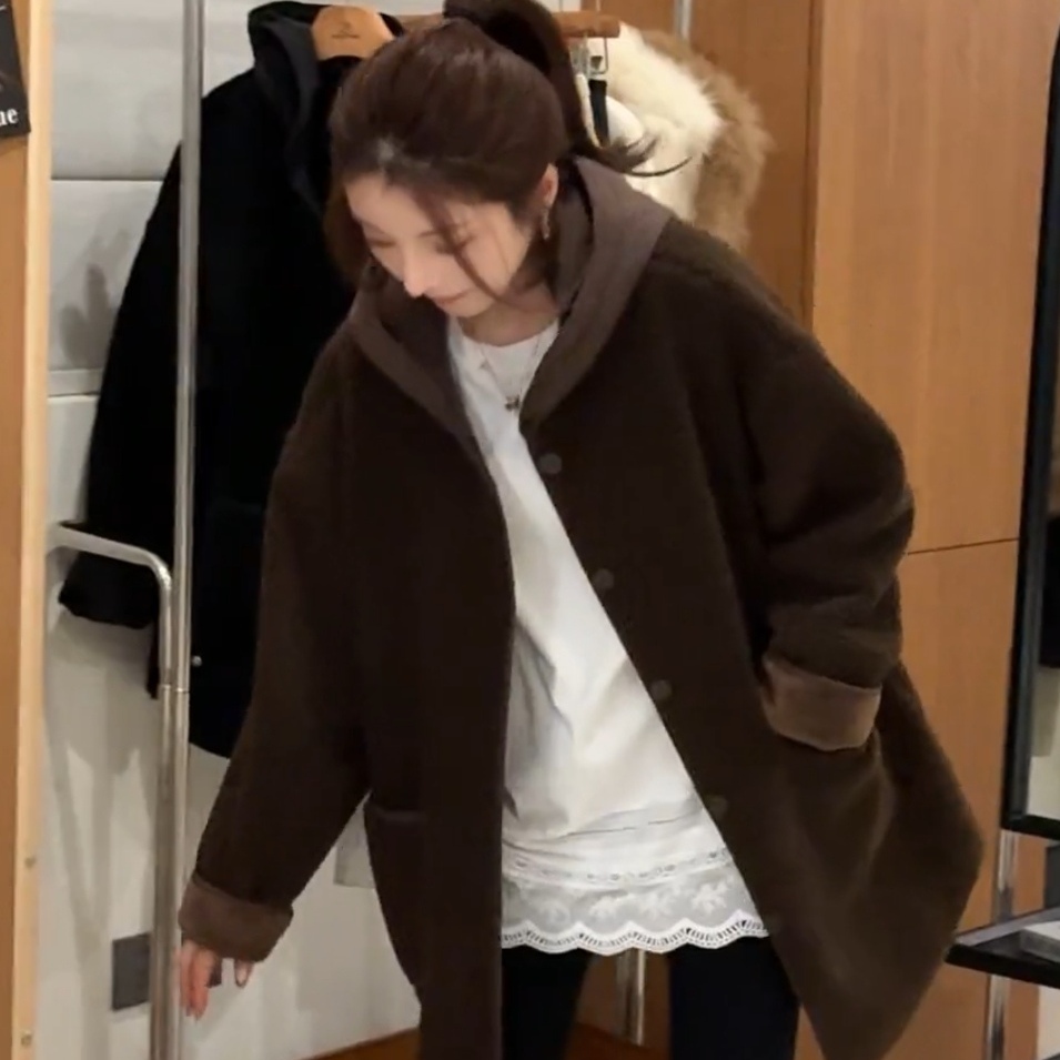 欧货连帽皮毛一体外套女2025秋冬新款宽松百搭保暖中长款毛毛上衣 - 图3