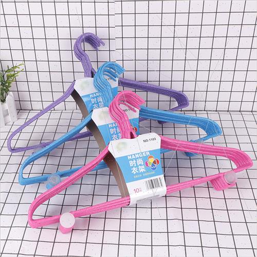 Multi-color household daily use hangers closet organizing dr