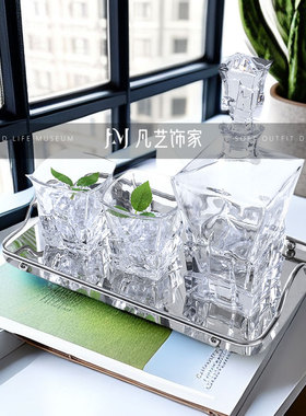 轻奢样板间售楼处酒柜玻璃酒具