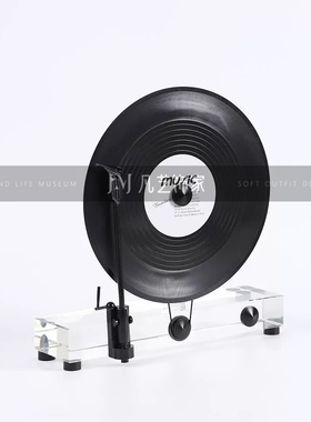 样板间复古留声机黑胶唱片软装