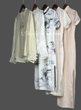 新中式样板间样板房衣帽间衣服女士陈列衣服道具衣柜软装装饰摆件