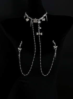 灼欲*炫酷朋克蝴蝶铃铛骨头吊坠项圈身体链性感R夹子胸链穿戴饰品