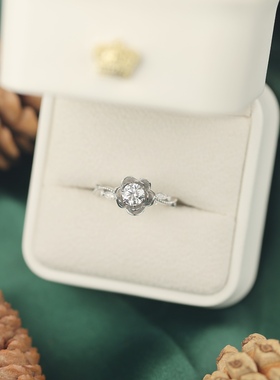 艺升缘珠宝藤蔓戒指定制S925银50分莫桑石女士钻戒原创设计