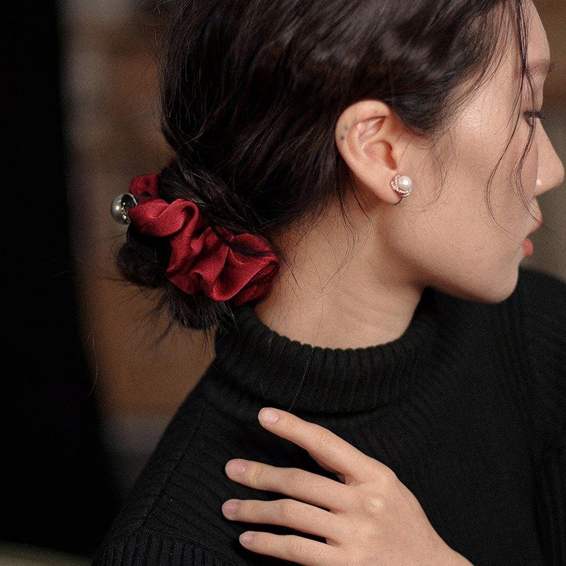 《红色恋人》头饰发绳扎头女头绳高马尾高颜值绑头发皮筋发圈丝绒,淘宝优惠券,粉丝福利购,淘宝优惠卷