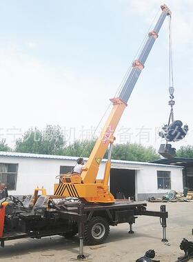 厂家供应5吨6吨三马车吊车 工程建筑工地用小型三轮起重吊车价格