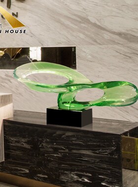 现代简约抽象透明雕塑摆件酒店洽谈区样板房玄关桌面摆件创意装饰