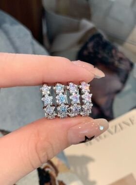 2026新款锆石耳钉女精致百搭小巧月光石养耳洞耳环高级感耳扣