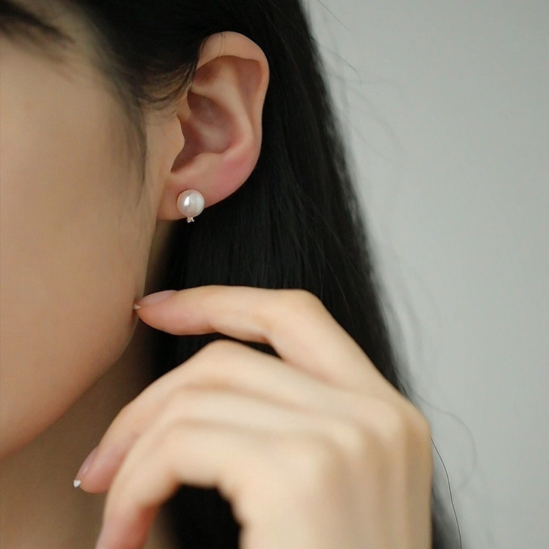 珍氏珠宝天然淡水珍珠耳钉女款 2025新款精致法式小众高级感耳饰,淘宝优惠券,粉丝福利购,淘宝优惠卷