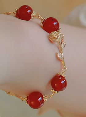 红色玫瑰铃铛手链超显白手饰套装轻奢气质感手串手饰组合套装