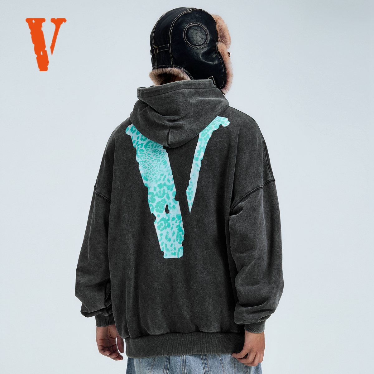 VLONE FRIENDS-HOODIE豹纹大LOGO印花水洗连帽卫衣 男女同款 - 图1