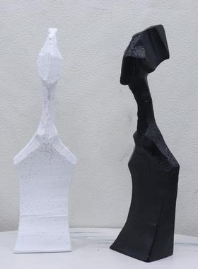 现极简黑色抽象火脂柴人物树树脂摆件小摆件样板间墅玄关代桌面软