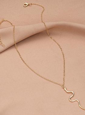 Snake pendant necklace women跨境简约百搭玫瑰金蛇形吊坠项炼女