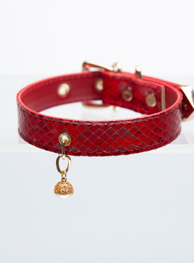 红蛇纹镂空铃铛choker项圈女