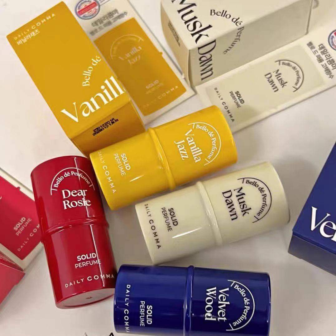 现货韩国大创香膏香水Daily comma雪松香草奶油白色蓝色固体香膏,淘宝优惠券,粉丝福利购,淘宝优惠卷