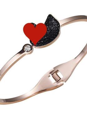 钛钢不褪色手镯流行的手饰品但