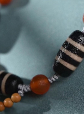 藏式手工绳项链手链嘎乌盒.吊坠尺寸约39×27×10mm总重约31.7克