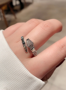 网红精致超闪锆石蛇形微镶戒指女生轻奢高级感开口可调节指环