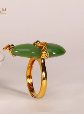 和田玉18k金镶玉碧玉葫芦玉戒指