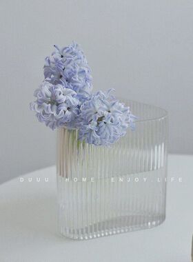 北欧现绿色蓝色玻璃花创意几何竖条三角形花器水培插花样板房