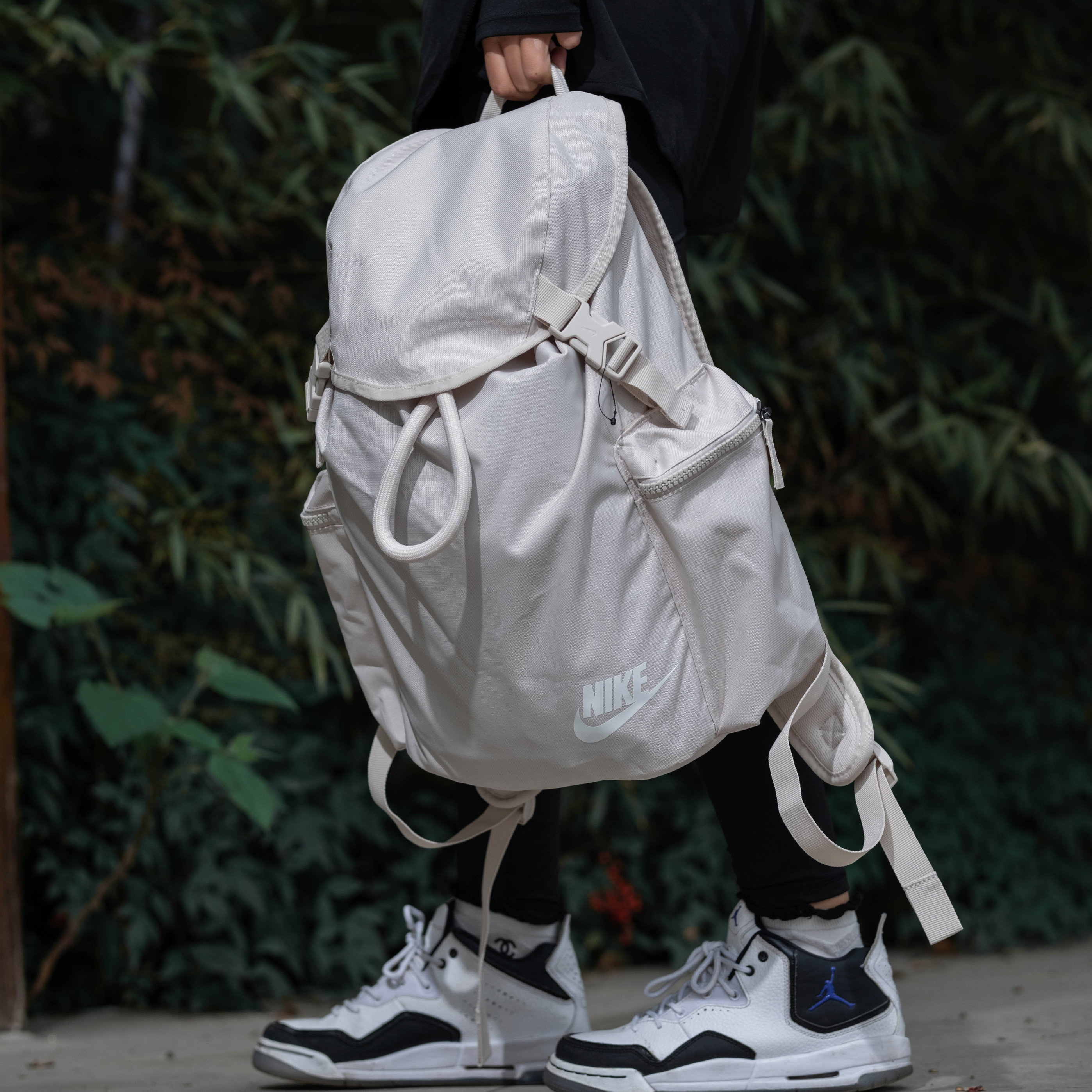 Nike/耐克 男女学生运动休闲潮流大容量抽绳双肩背包书包 BA6150