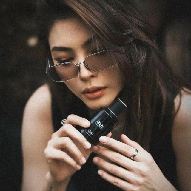 Madamefin perfume moon genuine fragrance test