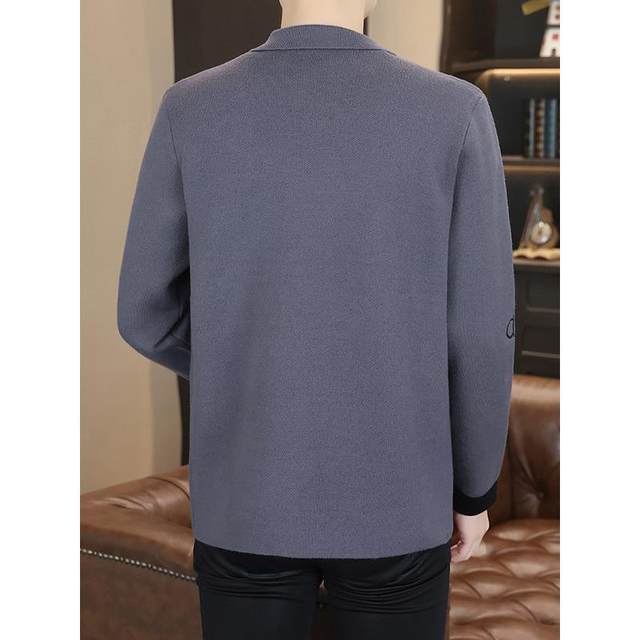 High end embroidered knitted cardigan for men 2025