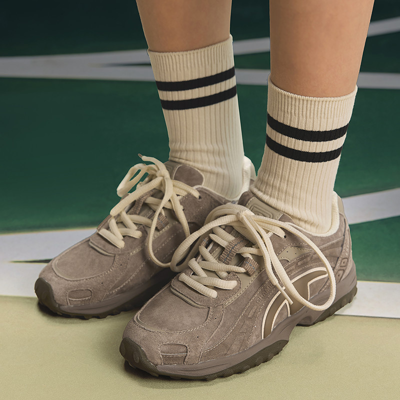 Champion ��ŮͯЬ �ϵ�Ь �˶�Ь 26�����¿� ����ѧԺħ���� 255.24Ԫ