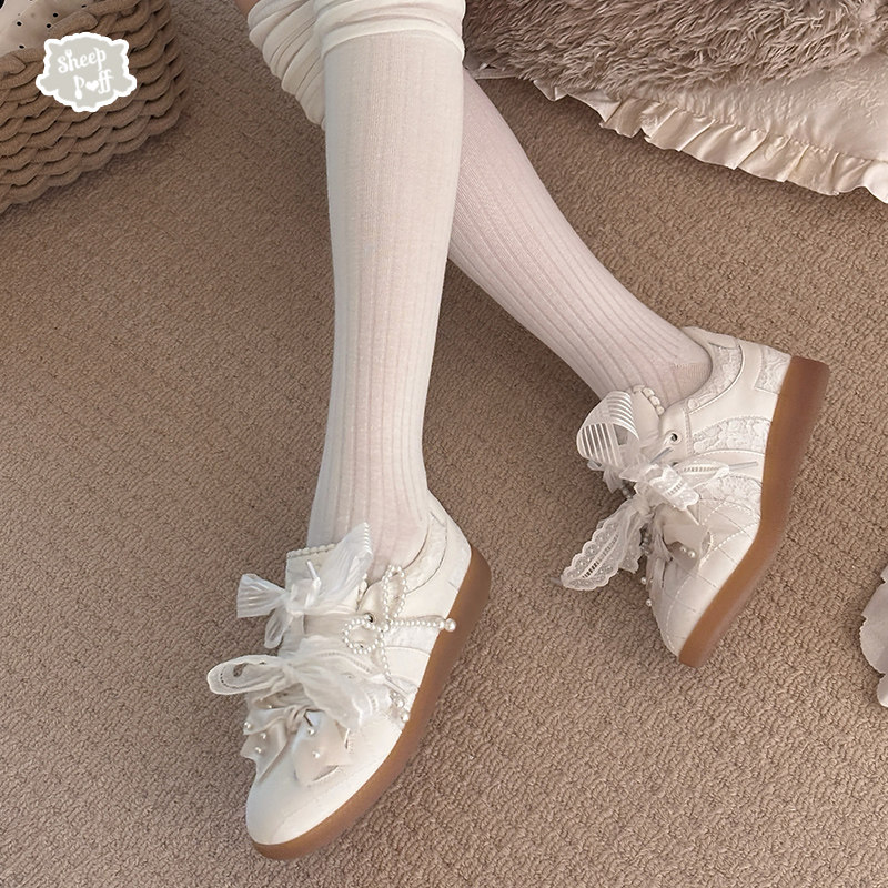 【现货】正品黑白天鹅绵羊运动德训鞋lo跑蕾丝少女运动鞋原创设计,淘宝优惠券,粉丝福利购,淘宝优惠卷