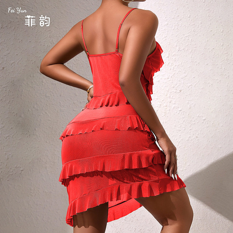 新品「追我 PursueMe」拼接波浪荷叶边吊带短裙纯色性感修身睡裙,淘宝优惠券,粉丝福利购,淘宝优惠卷