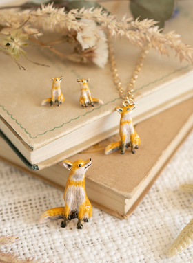 Fable女珐琅彩小狐狸手链礼物