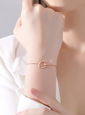 2025轻奢莫比乌斯高级感时尚女士手链小众设计简约百搭潮流饰品