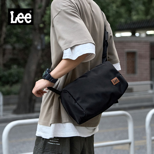 Lee Casual Sports Crossbody Bag Herrenmarke Paar Crossbody Crossbody Small Bag Frauen Frühlings- und Sommer Umhängetasche Toasttasche