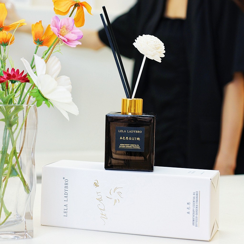 本色恩&UT她栀子花香薰精油卧室持久留香空气清新剂浓香薰挥发液,淘宝优惠券,粉丝福利购,淘宝优惠卷