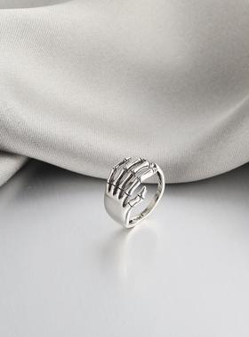 Dark palm ring hip hop skeleton five claw ring骷髅五爪指环