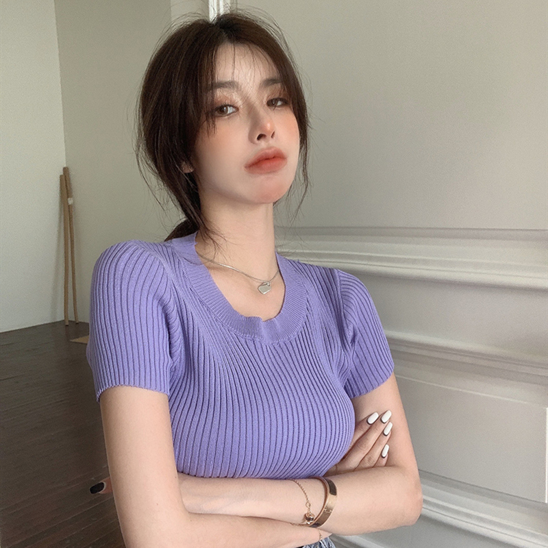 纯色圆领修身针织打底衫女，透气细腻，亲肤柔软，轻薄舒适-第5张图片-提都小院