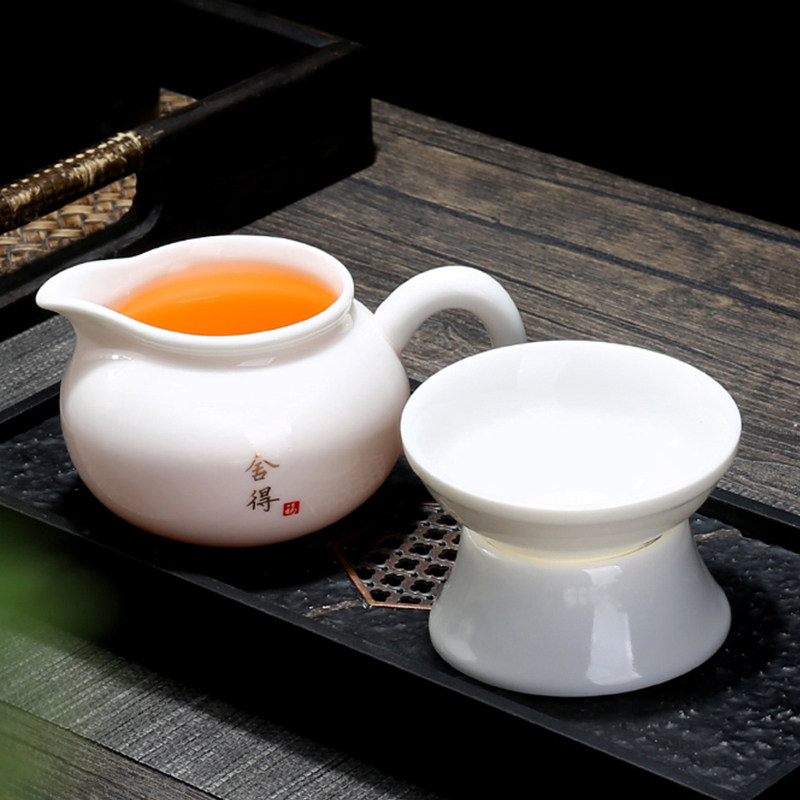 羊脂玉瓷公道杯陶瓷一体茶漏带把茶海三件套白瓷防烫公杯分茶器,淘宝优惠券,粉丝福利购,淘宝优惠卷