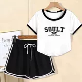 Летний комплект для отдыха, короткая спортивная футболка для школьников, подходит для подростков, по фигуре