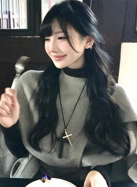 暗黑系木质十字架吊坠项链小众设计感复古辣妹风毛衣链个性锁骨链