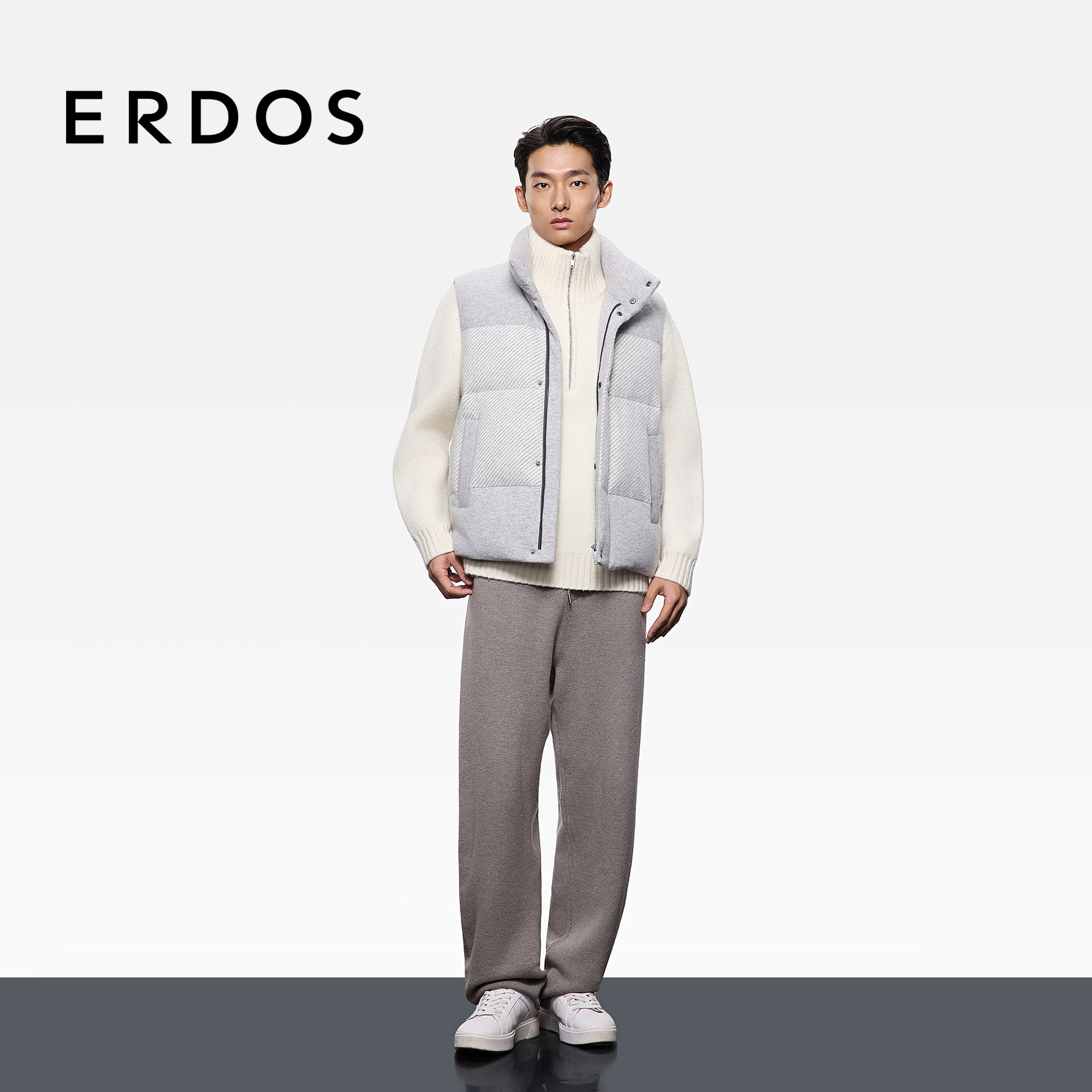 【秀场同系列】ERDOS 男装25秋冬新品羊绒羽绒马甲90白鹅绒外套,淘宝优惠券,粉丝福利购,淘宝优惠卷